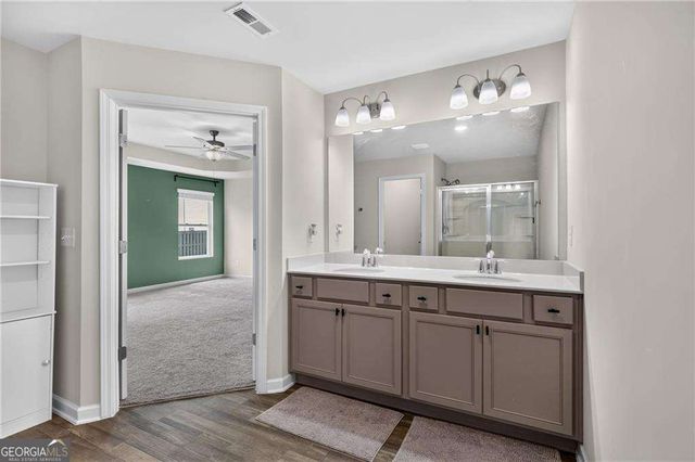 4711 Fairfax Drive, Oakwood, GA 30566