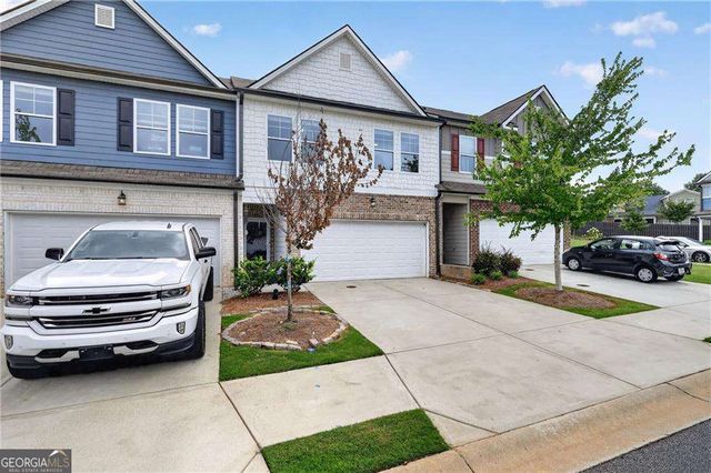 4711 Fairfax Drive, Oakwood, GA 30566