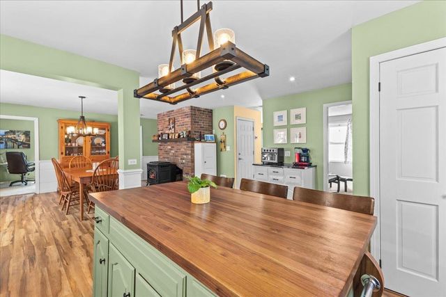 67 Thacher Road, Bolton, VT 05477