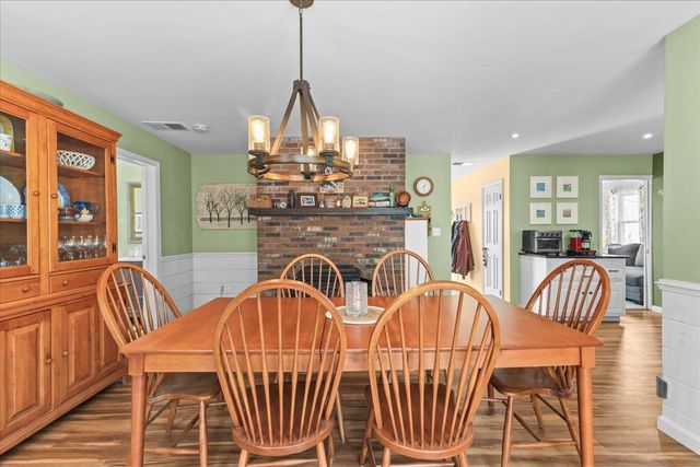 67 Thacher Road, Bolton, VT 05477