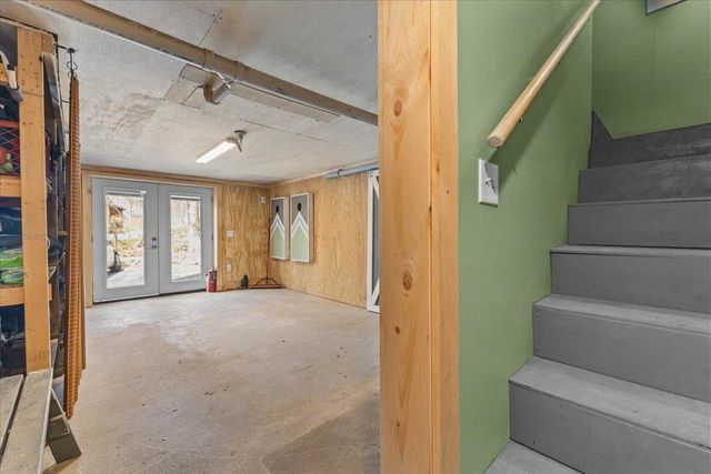 67 Thacher Road, Bolton, VT 05477