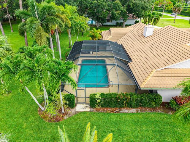9405 Dundee Drive, Lake Worth, FL 33467
