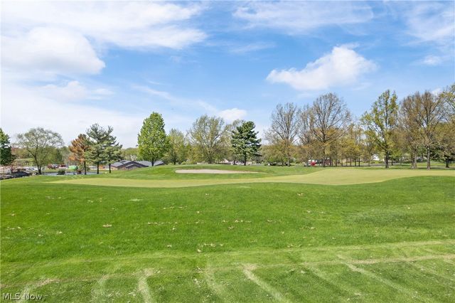 31 Ironwood Drive, Westfield Center, OH 44251
