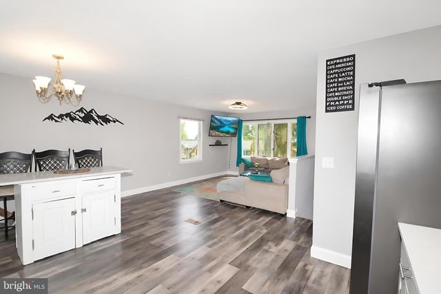 505 SAINT CHARLES ST, Elkton, MD 21921