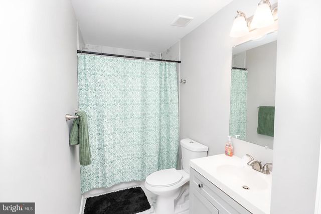 505 SAINT CHARLES ST, Elkton, MD 21921
