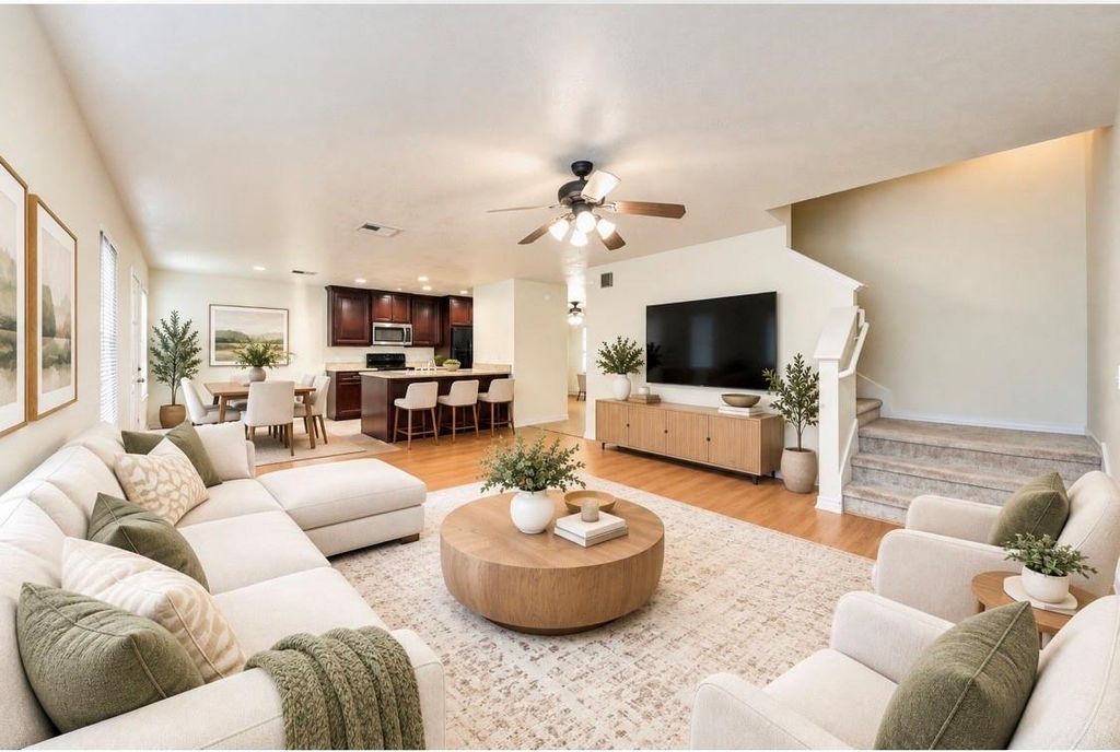 915 Grand Plains Drive, Houston, TX 77090