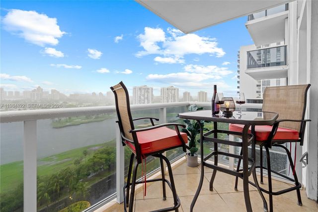 3675 N Country Club Drive 1907, Aventura, FL 33180