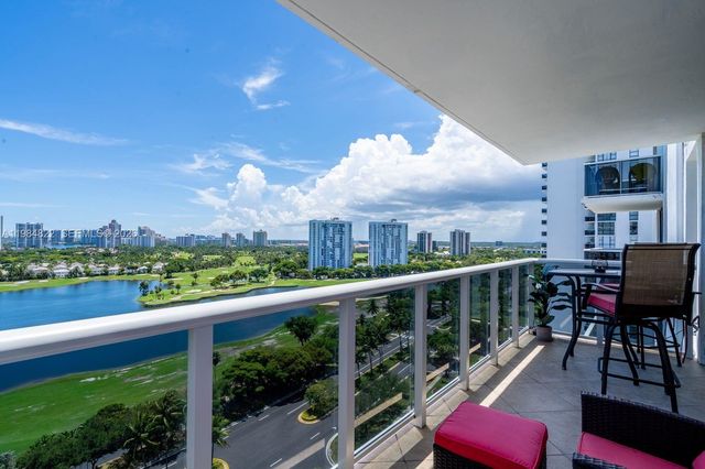 3675 N Country Club Drive 1907, Aventura, FL 33180