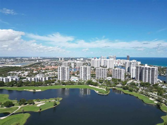 3675 N Country Club Drive 1907, Aventura, FL 33180