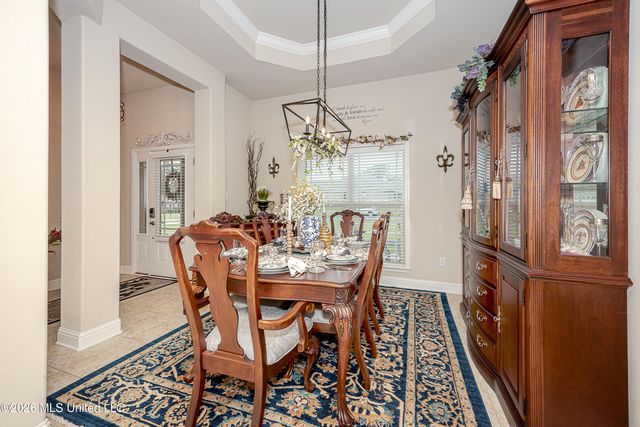 1004 Cardinal Cove, Ocean Springs, MS 39564