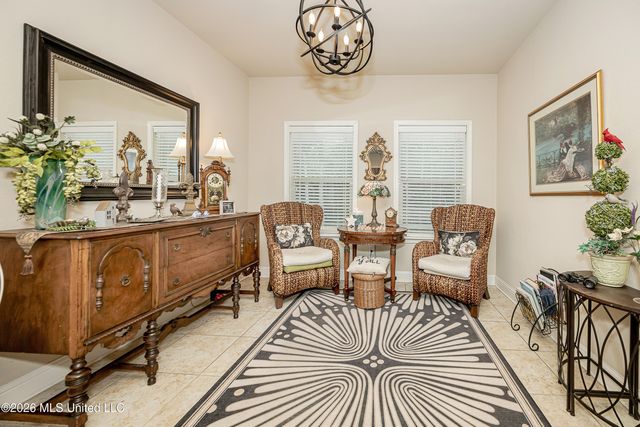 1004 Cardinal Cove, Ocean Springs, MS 39564