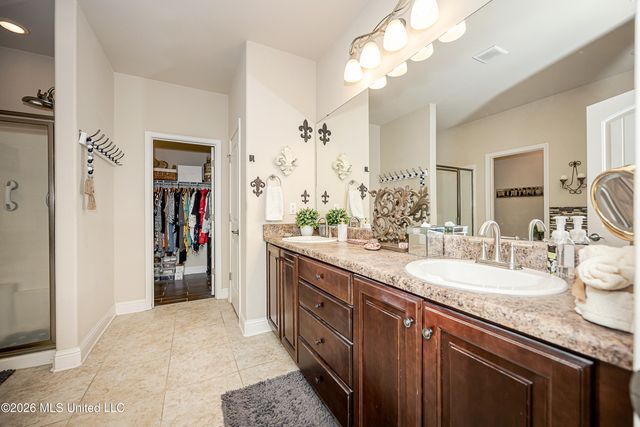 1004 Cardinal Cove, Ocean Springs, MS 39564