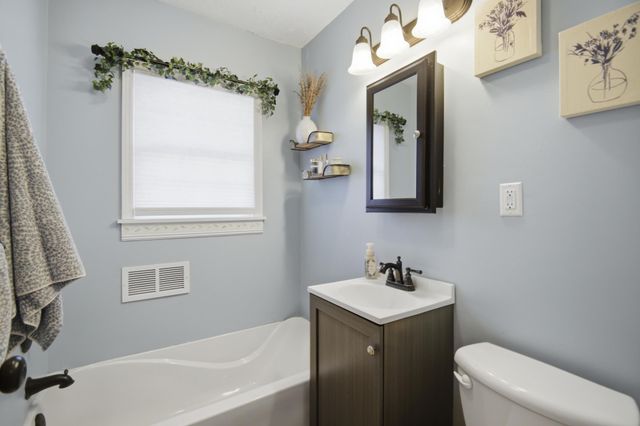 1801 2nd Avenue SE, Austin, MN 55912