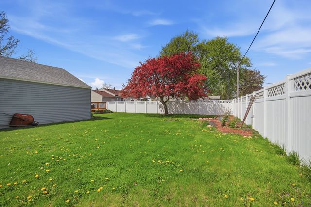 1801 2nd Avenue SE, Austin, MN 55912