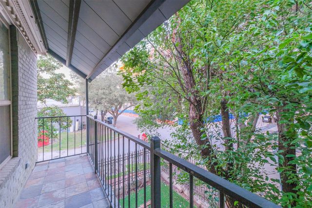 2700 Revere Street 106, Houston, TX 77098