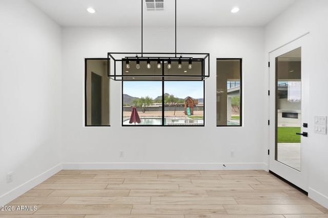 37643 N 22nd Street, Phoenix, AZ 85086