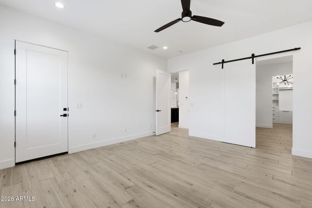 37643 N 22nd Street, Phoenix, AZ 85086
