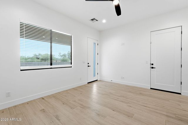 37643 N 22nd Street, Phoenix, AZ 85086