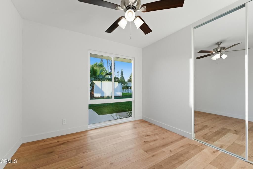 Image 25 of property listing at 22718 Cantlay Street, Los Angeles, CA 91307