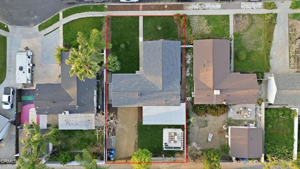 Image 50 of property listing at 22718 Cantlay Street, Los Angeles, CA 91307