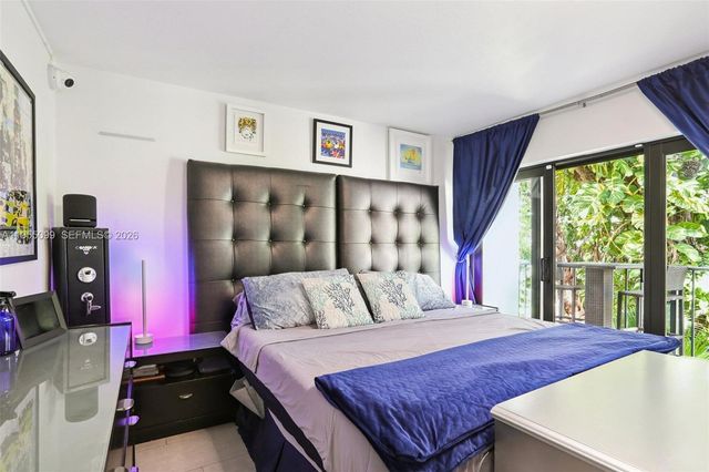 2593 Trapp Ave 3, Miami, FL 33133