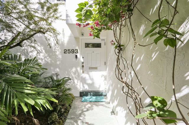 2593 Trapp Ave 3, Miami, FL 33133