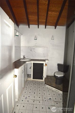 317 W King Street, Aberdeen, WA 98520