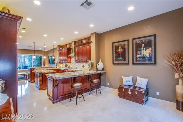 8149 Pinnacle Peak Ave Avenue, Las Vegas, NV 89113