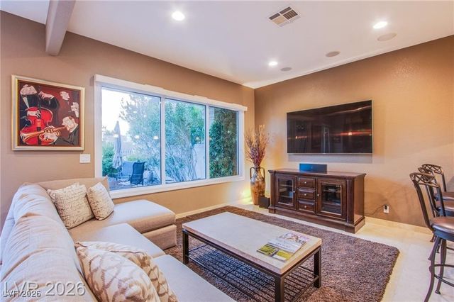 8149 Pinnacle Peak Ave Avenue, Las Vegas, NV 89113