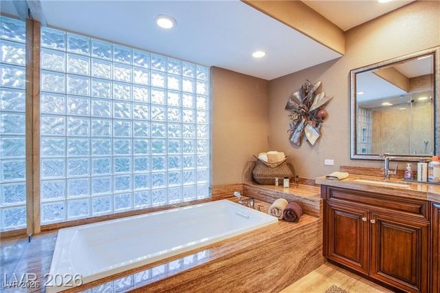 8149 Pinnacle Peak Ave Avenue, Las Vegas, NV 89113