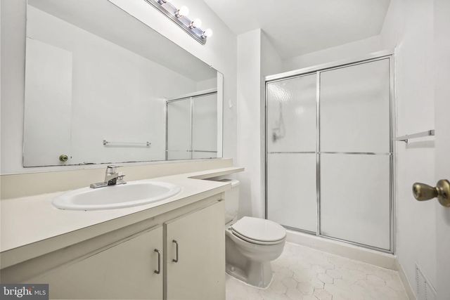 27 JUNIPER WAY, Hamilton, NJ 08619