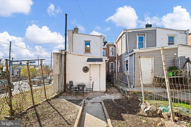 1301 LANCASTER AVE, Wilmington, DE 19805