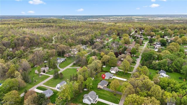 6987 White Oak Drive, Hubbard, OH 44425