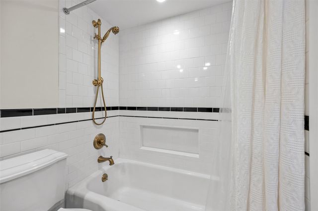 1304 Mariposa DR 132, Austin, TX 78704