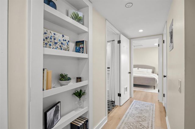 1304 Mariposa DR 132, Austin, TX 78704