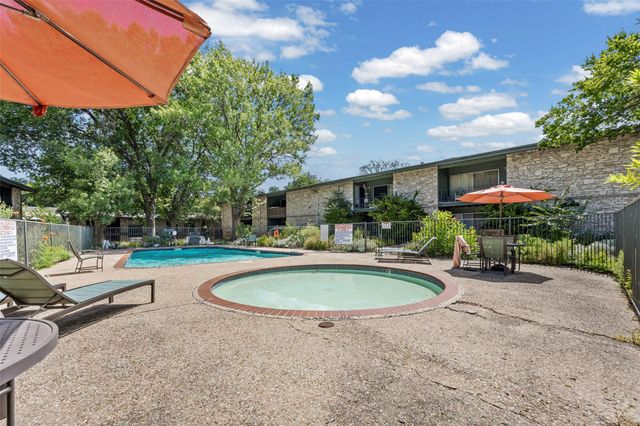 1304 Mariposa DR 132, Austin, TX 78704