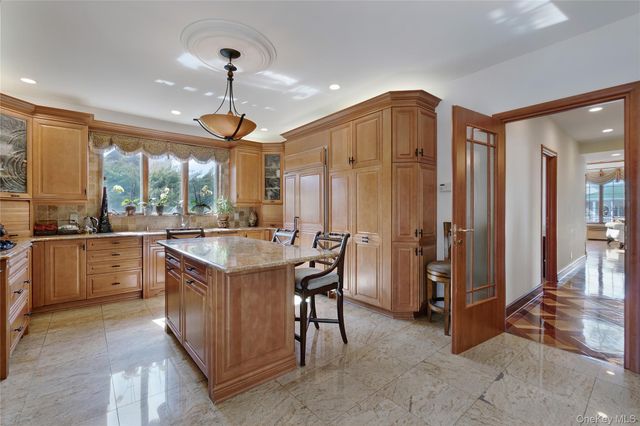 418 Beach 145th Street, Neponsit, NY 11694