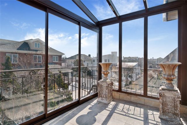 418 Beach 145th Street, Neponsit, NY 11694