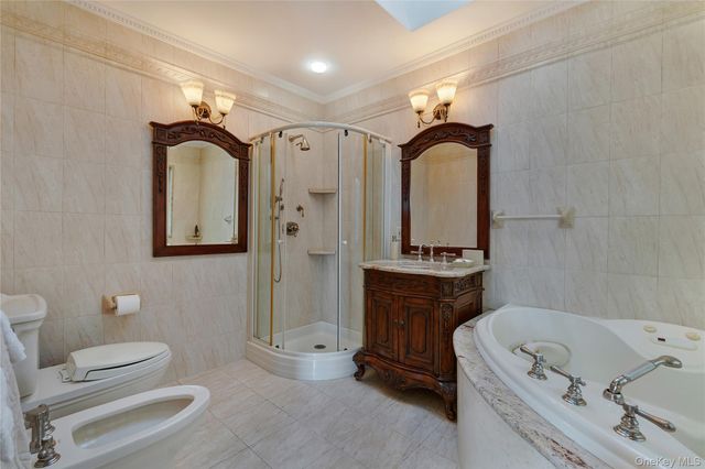 418 Beach 145th Street, Neponsit, NY 11694