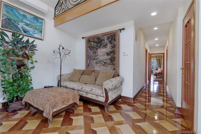 418 Beach 145th Street, Neponsit, NY 11694