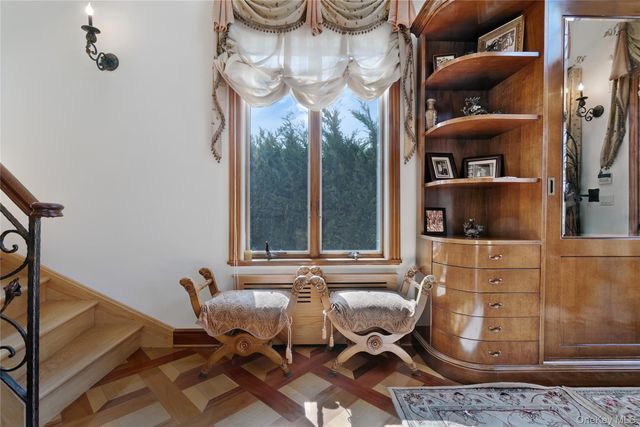 418 Beach 145th Street, Neponsit, NY 11694