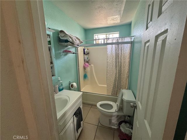 651 W Devonshire Avenue, Hemet, CA 92543