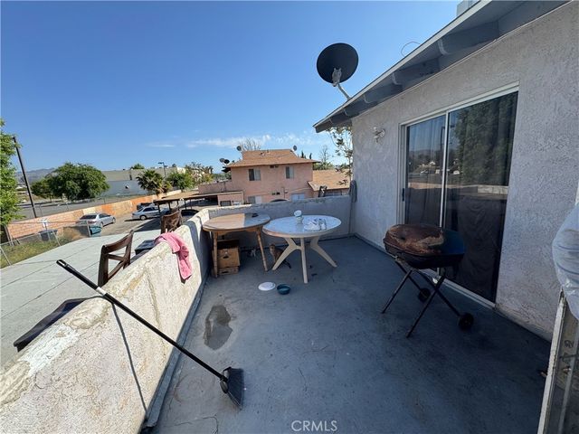 651 W Devonshire Avenue, Hemet, CA 92543