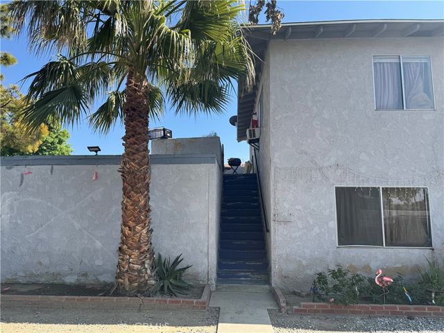 651 W Devonshire Avenue, Hemet, CA 92543