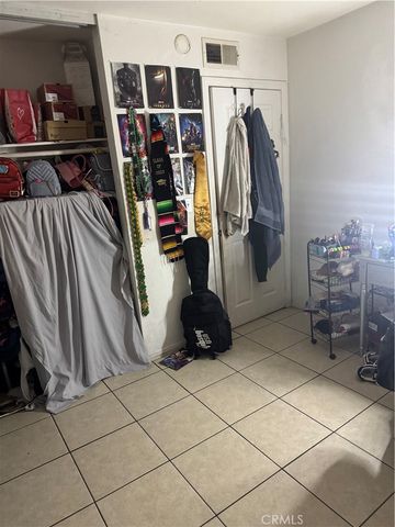 651 W Devonshire Avenue, Hemet, CA 92543