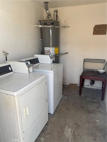 651 W Devonshire Avenue, Hemet, CA 92543