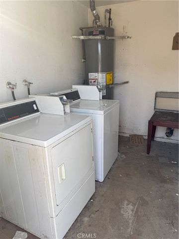 651 W Devonshire Avenue, Hemet, CA 92543