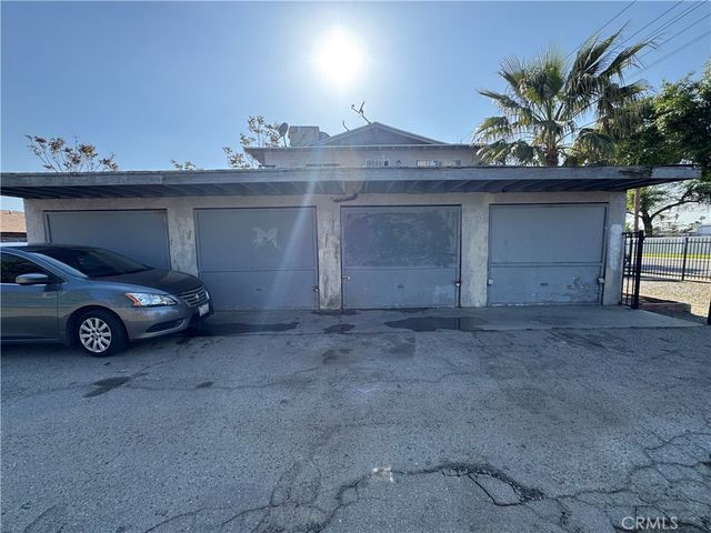 651 W Devonshire Avenue, Hemet, CA 92543