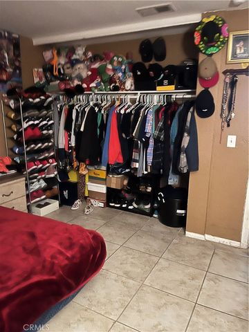 651 W Devonshire Avenue, Hemet, CA 92543