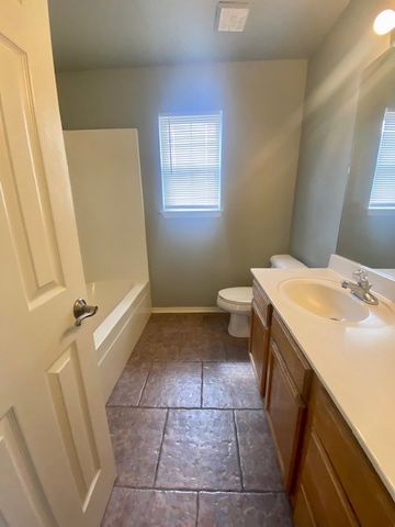 3225 Silverton Street, Springdale, AR 72764